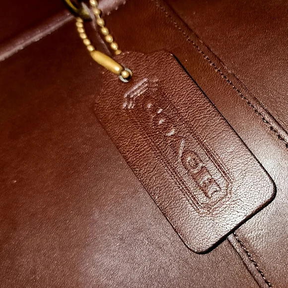 Coach Embassy Vintage Briefcase#5282. - Picture 13 of 17